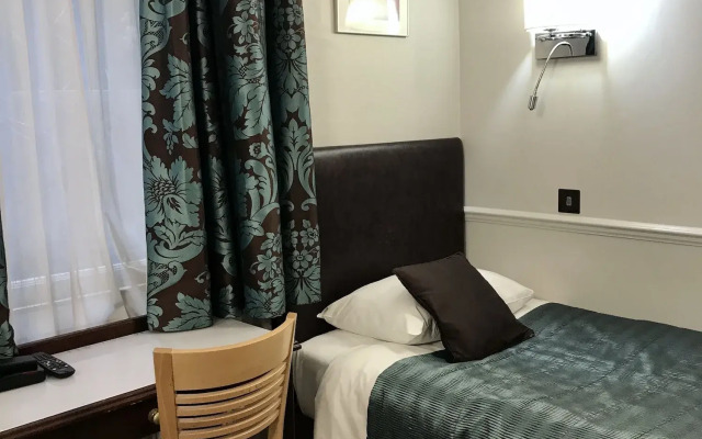 Rhodes Hotel