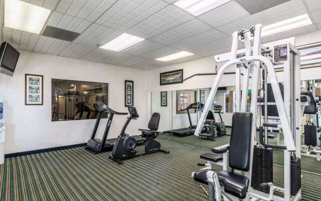Quality Inn University