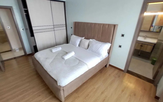Lux Suites Vesta Gardens Apartments