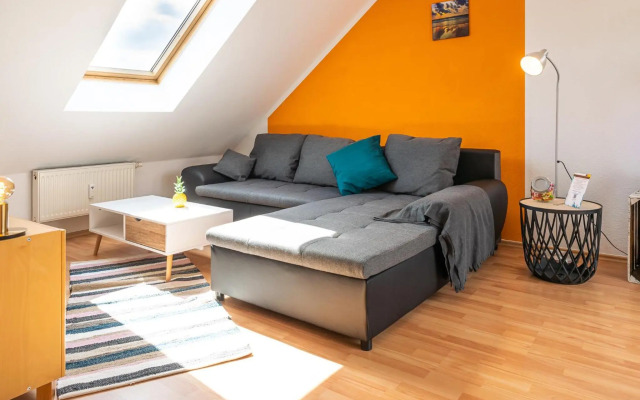 Schöne Dachterasse NETFLIX & PRIME Zentral Modern bis 4 Pers