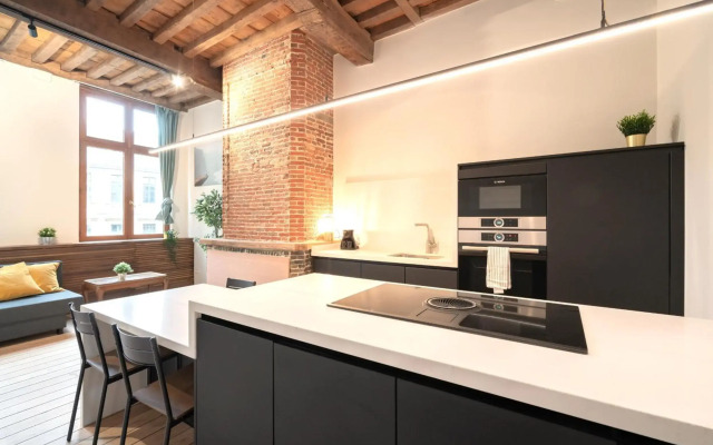 The Hendrik Square Residence