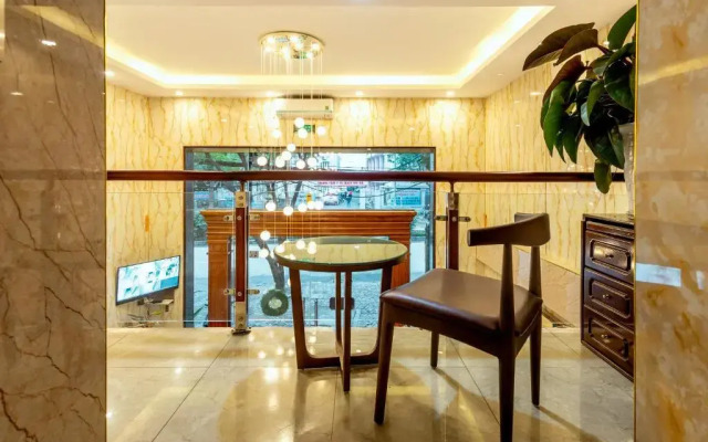 Westlake Tay Ho Hotel