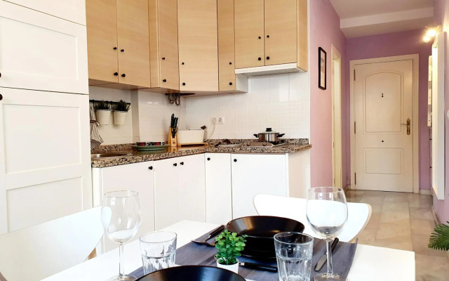 Captain's Penthouse Studio