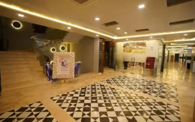 Vrindavan Cottages by Sheosante