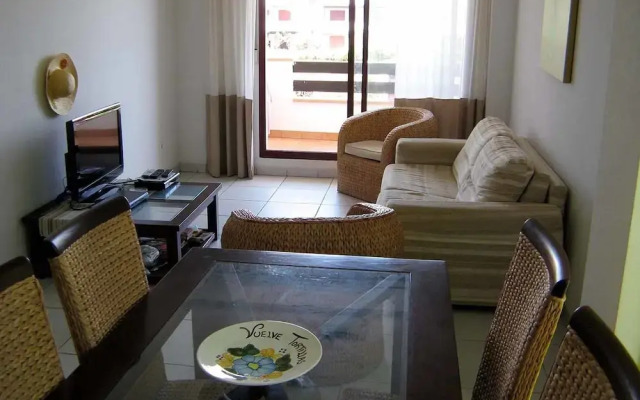 VenAVera I31D - 2 Bedroom/1Bath Beachfront WIFI