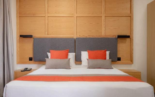 YEHS Hotel Sydney Harbour Suites