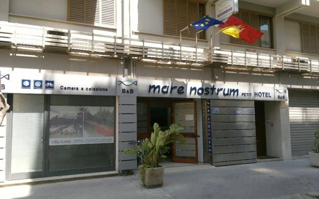 Mare Nostrum Petit Hôtel