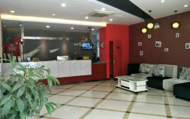 Huoshan Quanzhu Shangpin Hotel