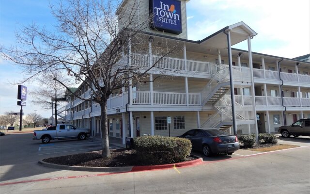 InTown Suites Extended Stay Lewisville TX East Corporate Drive