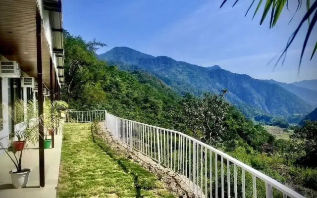 The Himaya's resort