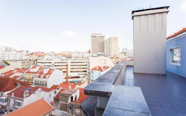 Amazing City Center 2 bdr flat!