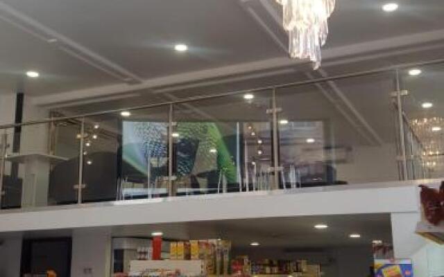 Rahman Piccadilly Hostel