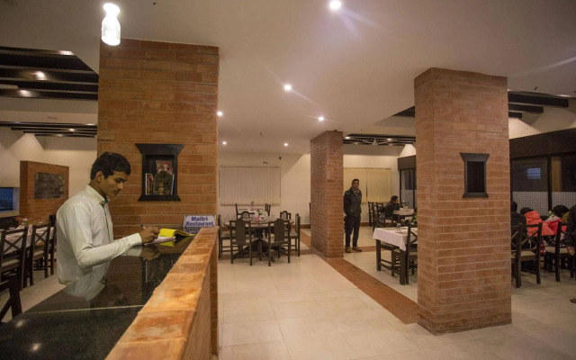 Hotel Ananda Inn
