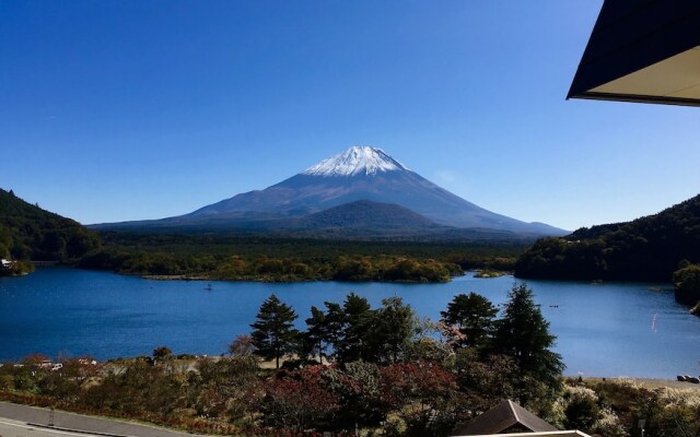 Shoji Mount Hotel
