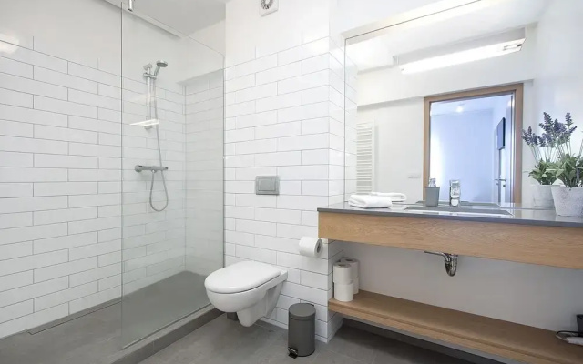 V54 Harbour Apartments