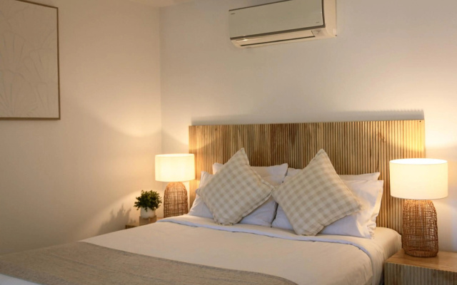 At The Sound – Guest Rooms – Noosaville