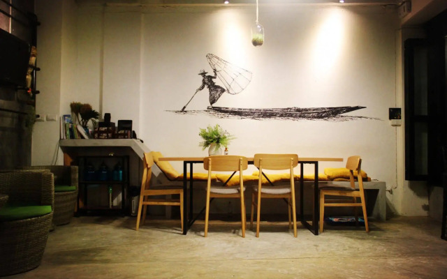 Dengba Hostel