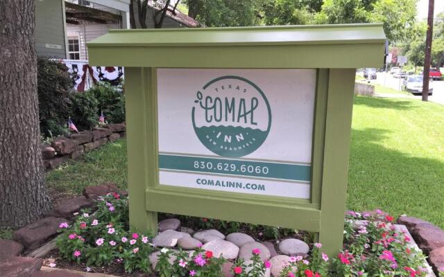 Comal Inn
