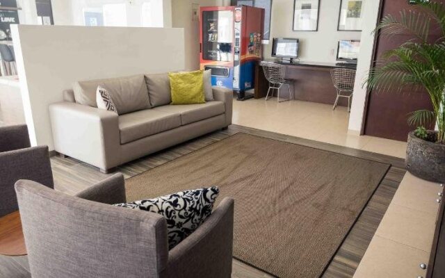 Redwood Villas Extended Stay