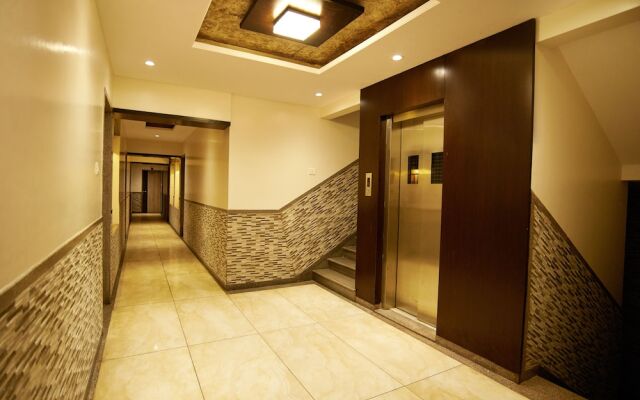 Hotel KBS Grand
