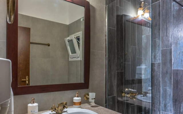 Paralia Beach Boutique Hotel