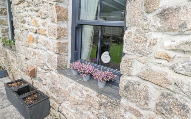 Wood Brook Cottage