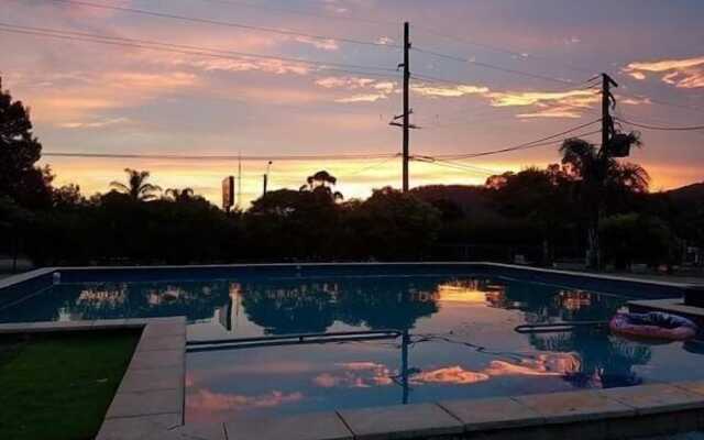 Sandy Hollow Tourist Park