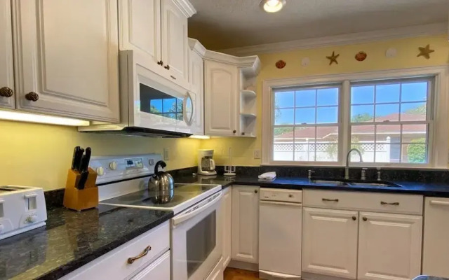Lyons Den 3 Bedroom Home