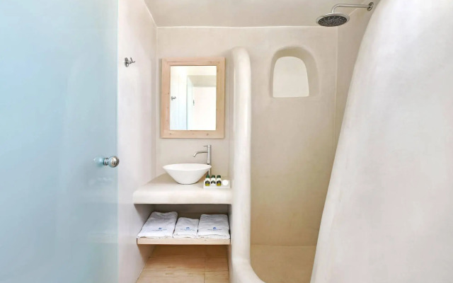 Evgenia Villas & Suites