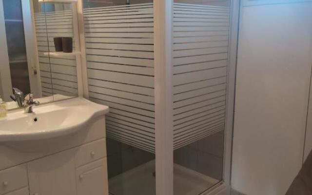 Appartement Serena 4 pers piscine 2 min plage en voiture