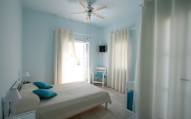 Spiros & Hiroko Hotel - Adults Only
