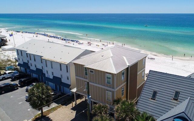 Las Olas by RedAwning