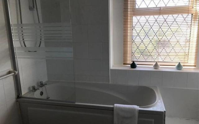 The Deeside 2 bedrooms flat