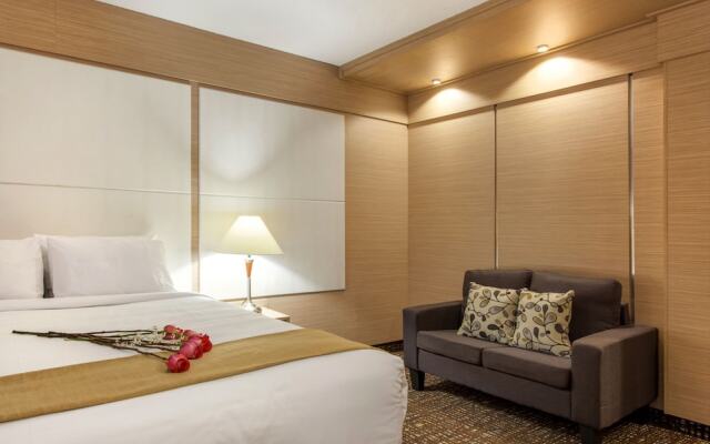 Ocean Beach Palace Hotel and Suites