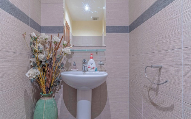 Tropical Luxury 4BR Pool Villa w Game Area