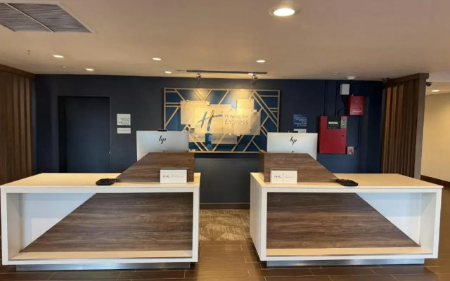 Holiday Inn Express Denver Central North by IHG