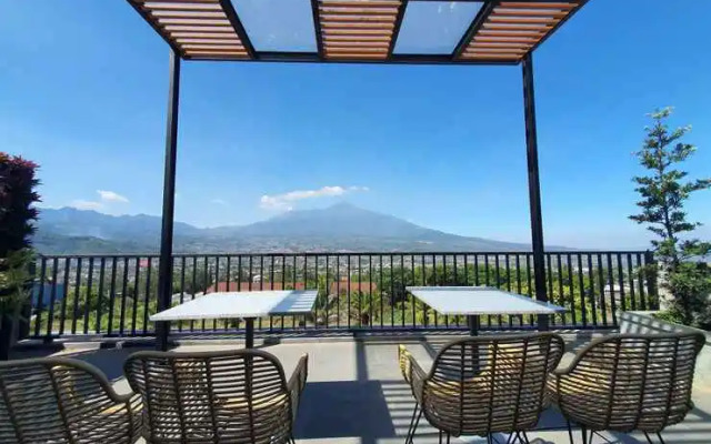 Villa Kencana Apel D5