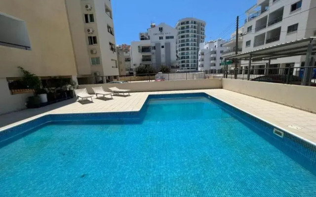 Chloris 3- Bedroom Apartment in Larnaca