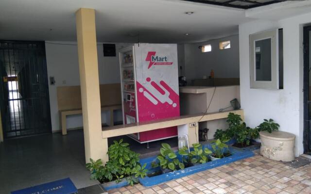 G357 Near Margo City