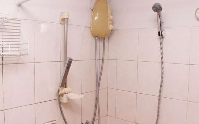 Homey And Comfort Living 2Br At Mediterania Palace Apartment