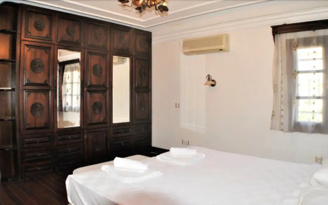 Secret Villa Bitez - 3 Bedrooms