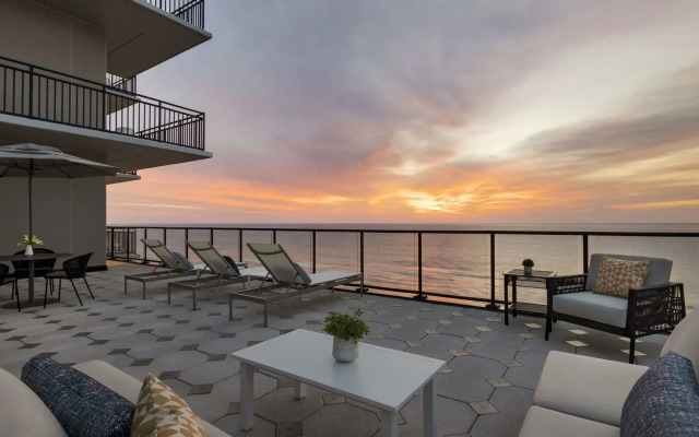 Belvedere Beach Resort