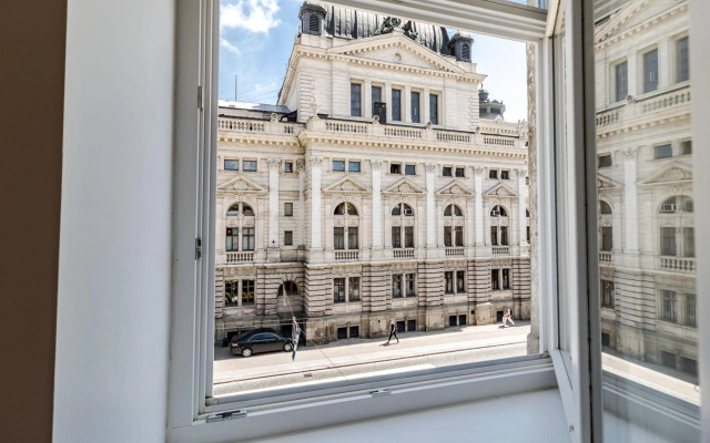 Opera House Apartment 1