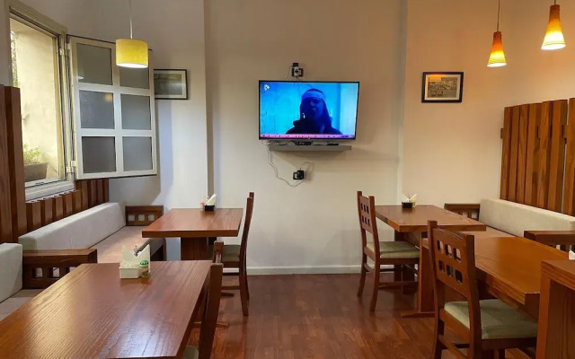 City 5 Hotel