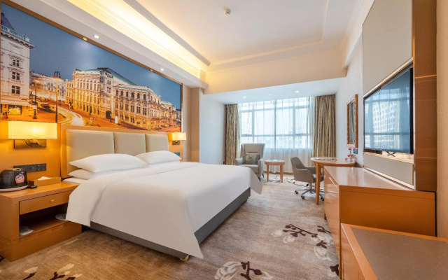 Vienna Hotel Dongguan Changping Avenue