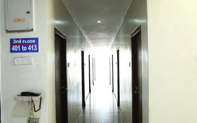 Sai sri Krishna Deluxe Lodge