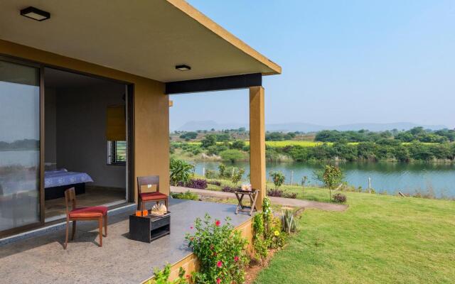 SaffronStays Rose Vineyard by the Lake