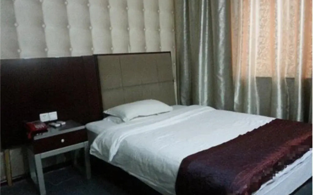 Huai'an Xuyi Meiguiyuan Business Hotel