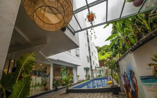 HUE GUH The Porto Candolim