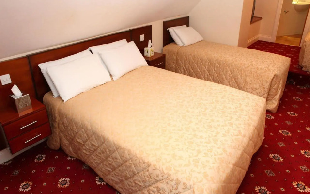 Gatwick Cambridge Hotel